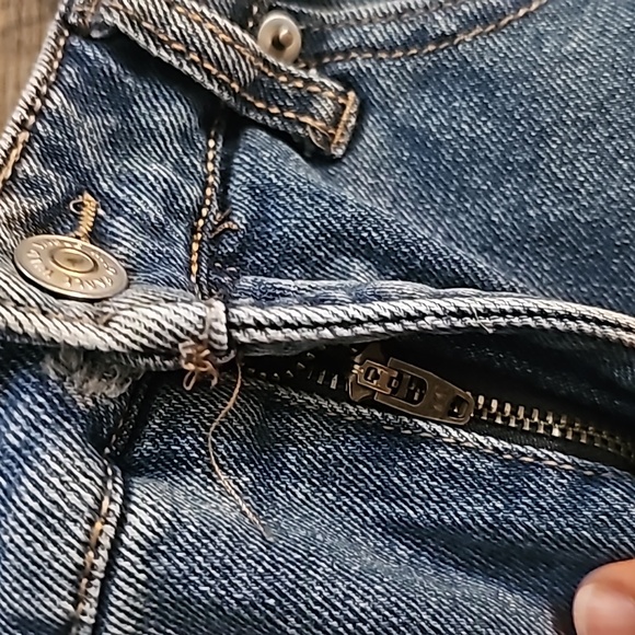 Wild Fable Denim Distressed Jean Skirt Size 4 - Picture 8 of 10